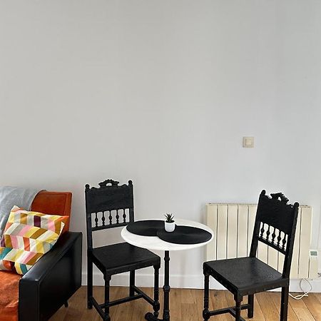 Charmant Studio Au Coeur Du 18E Apartment Париж Екстериор снимка