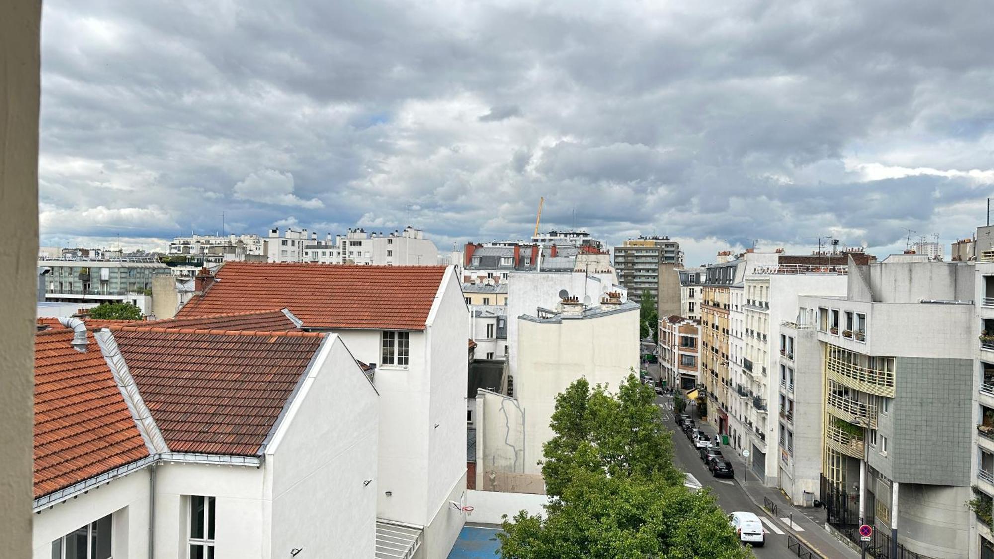 Charmant Studio Au Coeur Du 18E Apartment Париж Екстериор снимка